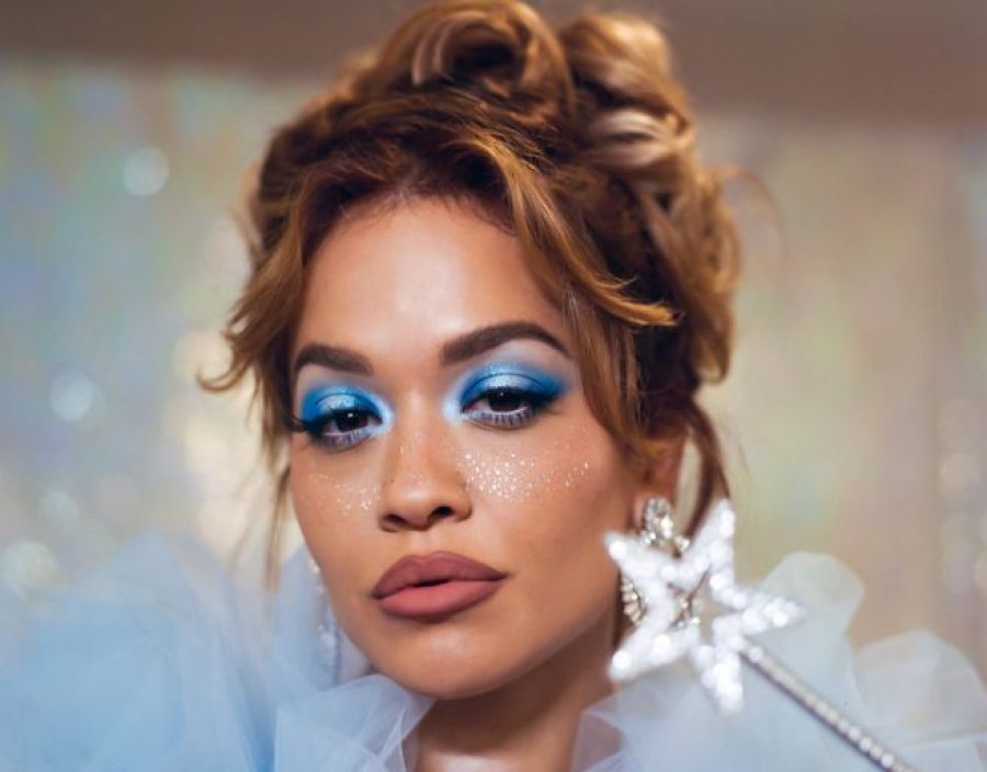 Rita Ora del me paralajmërim