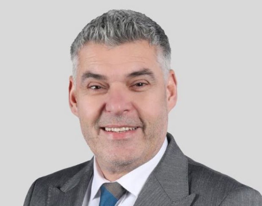 Ankohet Kastrati: Bandat e Memlit më kanë bllokuar votën