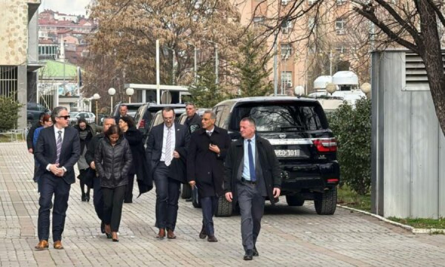 Ka përfunduar takimi i Kurtit me zyrtarin e lartë amerikan