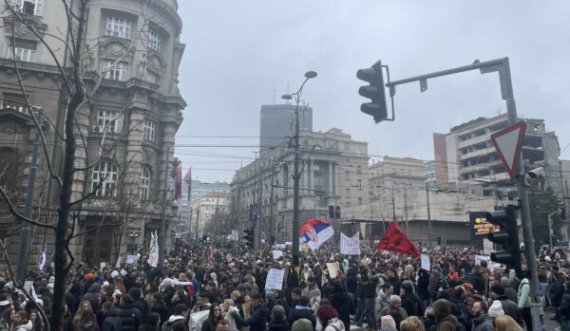 Serbia po vlon sot nga pakënaqësia qytetare