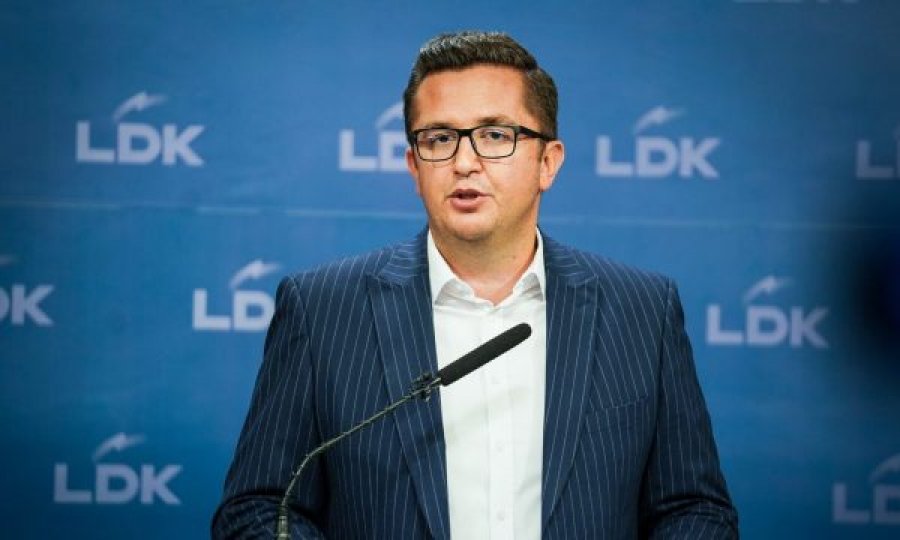 Mustafa: Të vetmit që kanë të drejtë ta thërrasin veten ‘LDK-ist’ e ‘rugovistë’ janë ata që qëndruan besnikë