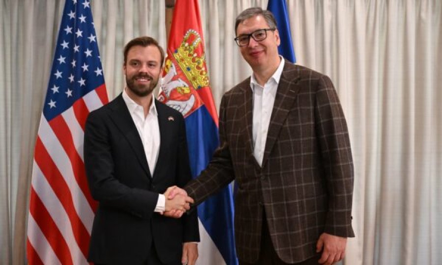 Ndihmës Sekretari Amerikan i Shtetit në Serbi, ja çka i thotë Vuçiq