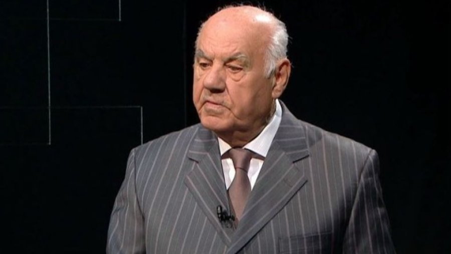 Moisiu: Albin Kurti disa gjëra nuk i ka në terezi