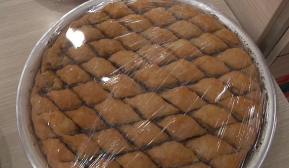 Ankohen qytetarët, një tepsi bakllava shkon deri në 40 euro në këtë qytet