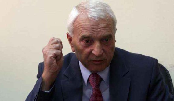 Bujar Bukoshi vdiq në Gjermani ku po trajtohej me ndihmën financiare të Shqipërisë