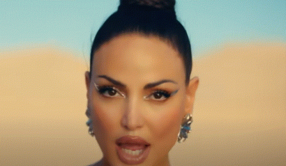 Bleona rikthehet fuqishëm me 'RIDE IT'