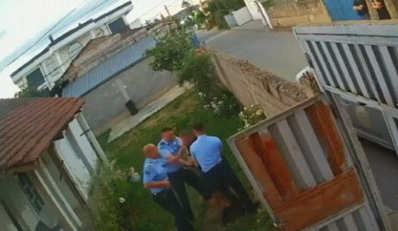Këta janë policët e Kosovës që e rrahën brutalisht një qytetar në oborrin e shtëpisë