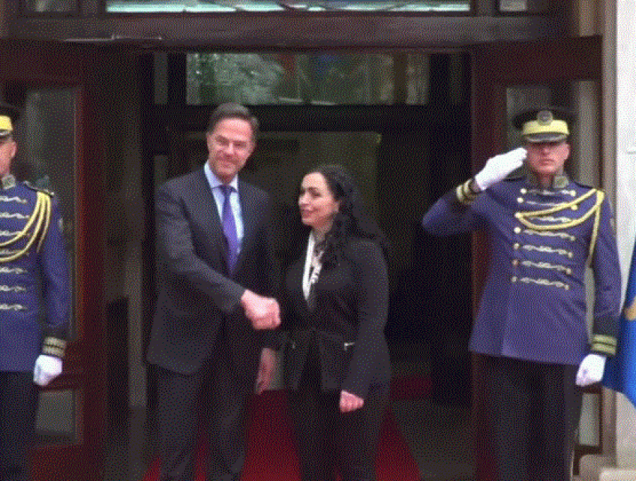 Mark Rutte, arrin në Presidencë, pritet nga Osmani