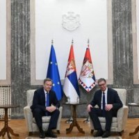 Sorensen në Beograd, Vuçiq ia kërkon themelimin e Asociacionit
