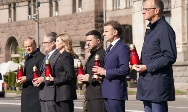 Liderët evropianë bashkohen në Kiev për t’iu kundërpërgjigjur paradës së Putinit