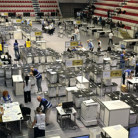 Numërohen 977 zarfat e parë me votat e diasporës