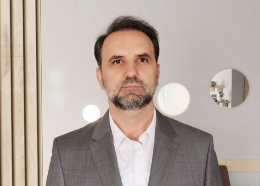 Afrim Tahiri: Farsa e Shaqir Fetait naivitet që po na kushton