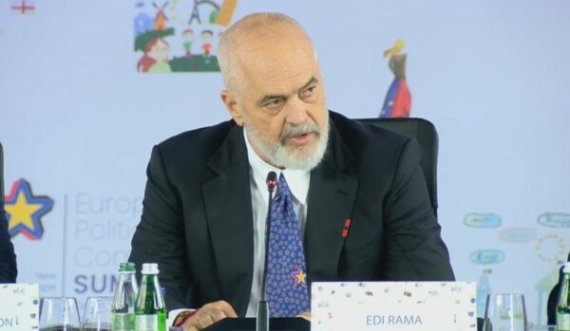 Rama: Kur Trump tha se Zoti e shpëtoi se kishte një plan për Amerikën, tha gjysmën e së vërtetës
