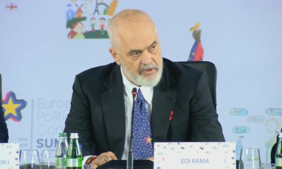 Mekuli: 'U myta tu ju thanë që Shqipnia me sy s’don me ju pa, ju apet'