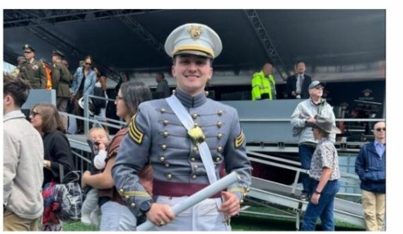 Kadeti nga Kosova diplomon në Akademinë Ushtarake West Point në Amerikë