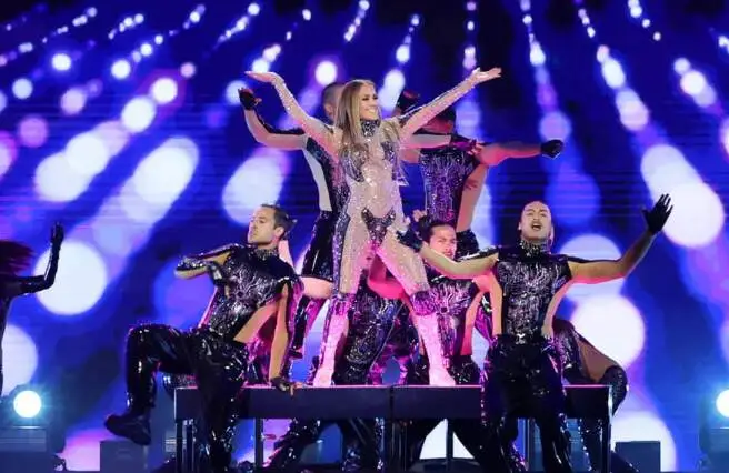 Njihuni me listën e plotë të fituesve në 'American Music Awards 2025'
