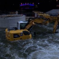 E papritur: Përmbytet punishtja e urës së re të Ibrit