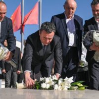 Kurti: Zahir Pajaziti është frymëzim për ushtrinë e Kosovës