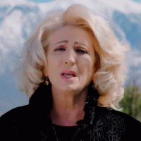 Shkurte Fejza emocionon me këngën e re 'Udha e Shpëtimit' 