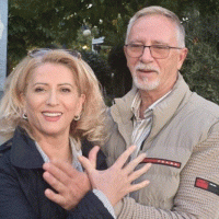 Shkurte Fejza feston ditëlindjen, bashkëshorti e uron: Nusja ime uroj t’i gëzosh edhe shumë vite të lumtura