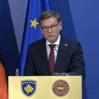 Wadephul: Kosova të fillojë hapat për themelimin e Asociacionit