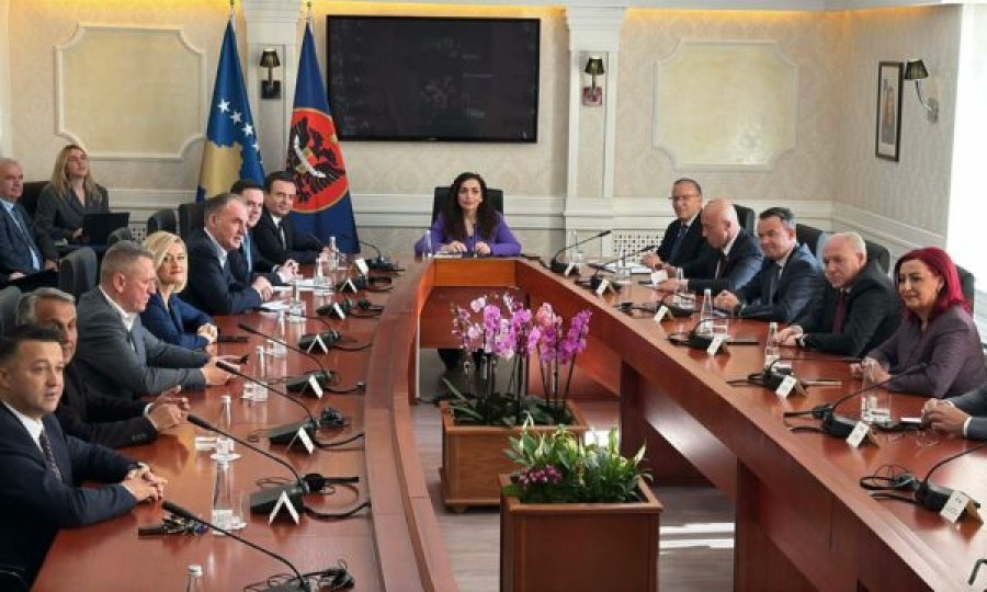 Ka filluar takimi te Presidentja për datën e zgjedhjeve