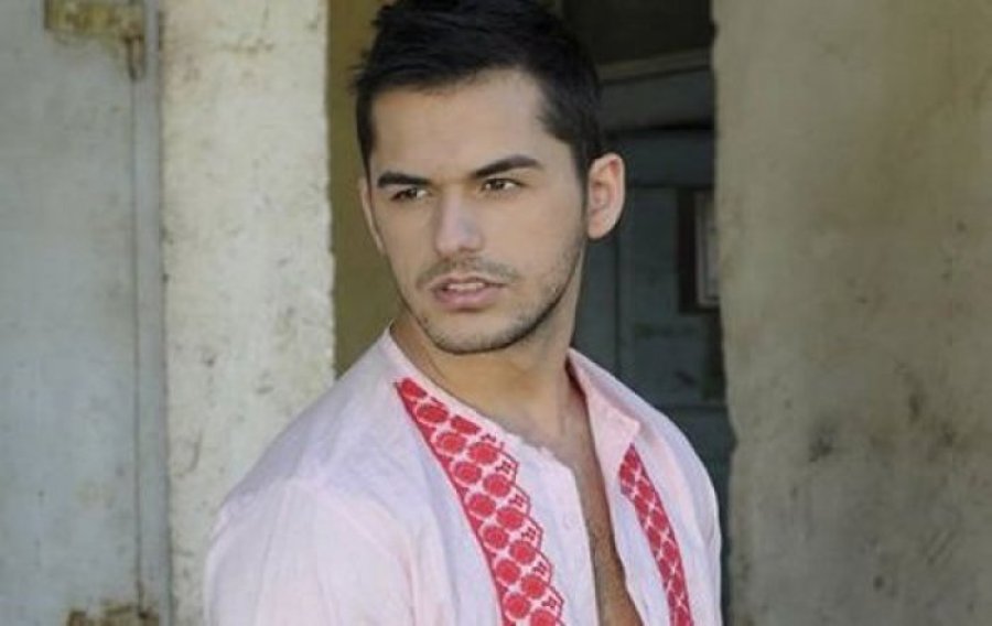 E trishtë: Edhe babai i Shpat Kasapit ndërroi jetë në të njëjtën moshë