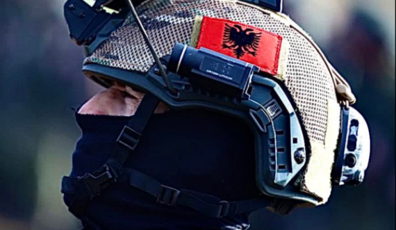 NATO uron me foton e një ushtari shqiptar Ditën Kombëtare të Shqipërisë