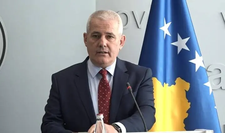 Sveçla: Fatmir Sheholli ka bashkëpunuar me akterë që punojnë kundër stabilitetit të Kosovës