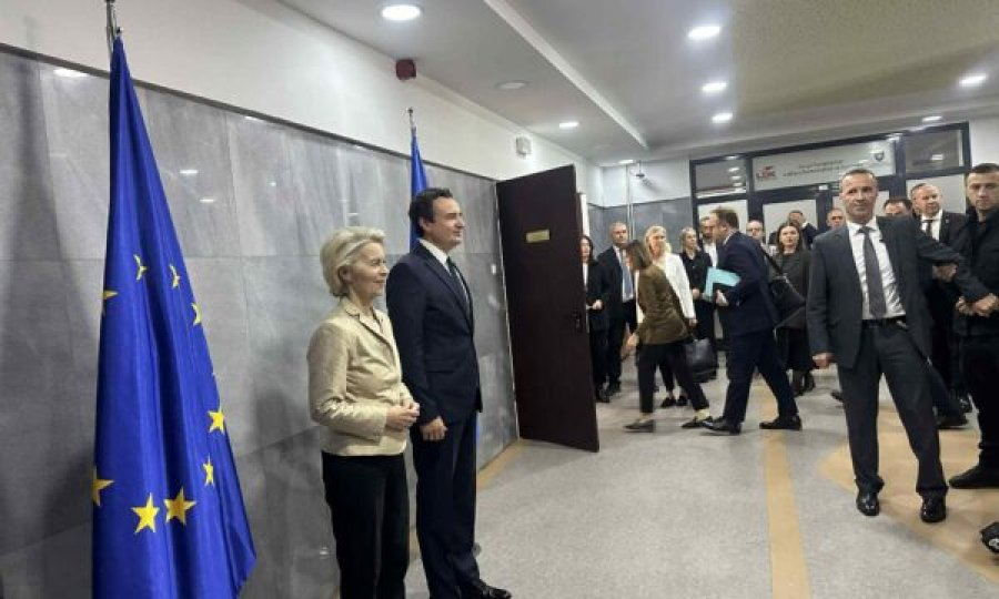 Kurti e mirëpriti Presidenten e KE’së në objektin e deputetëve