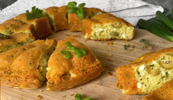Recetë: Kek i kripur me ullinj dhe djathë të bardhë