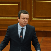 Loja e 'tre emrave' nga LVV-ja, konsensus për publikun apo kontroll mbi pushtetin?