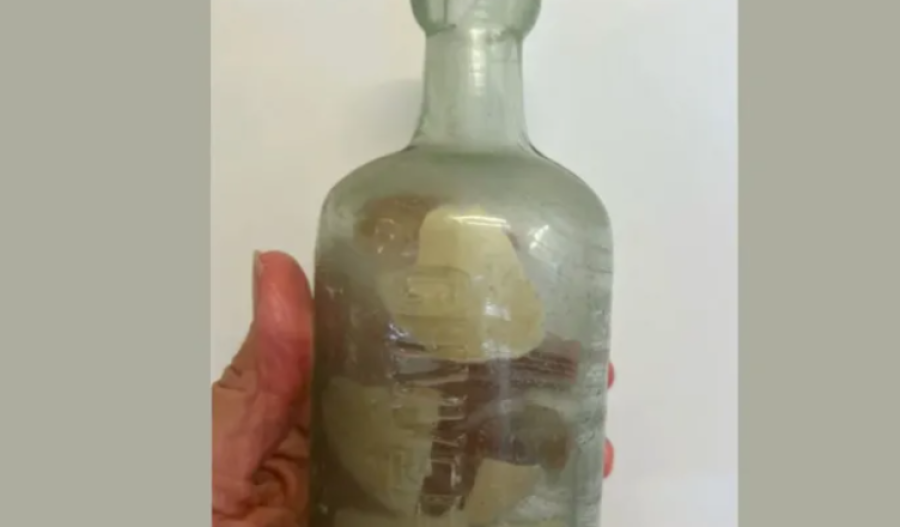 Gjenden disa mesazhe në shishe që flitet se datojnë prej Luftës së Parë Botërore