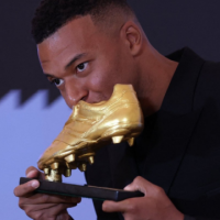 Kylian Mbappe e pranon Këpucën e Artë për sezonin 2024/25