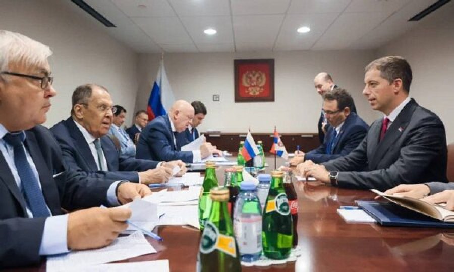 Gjuriq takohet me 'vëllain' e tij rus Lavrovin në Nju Jork