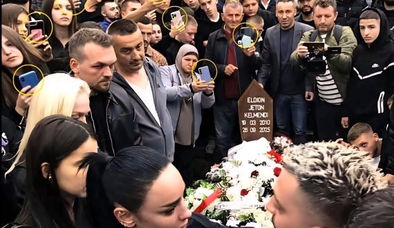 Kur Gjesti dhe Egli përqafohen në një moment dhimbjeje turma përreth me telefonat në dorë fotografon