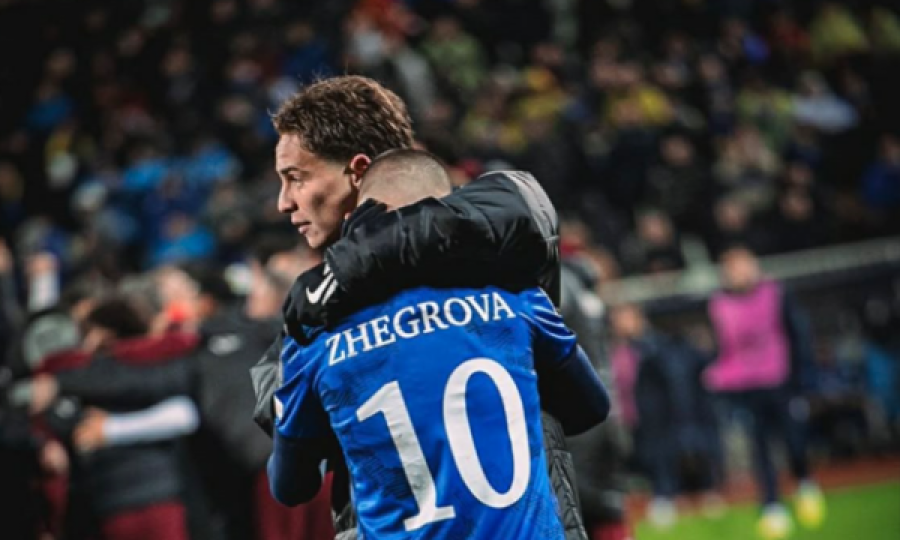 Yildiz publikon fotografi me Edon Zhegrovën