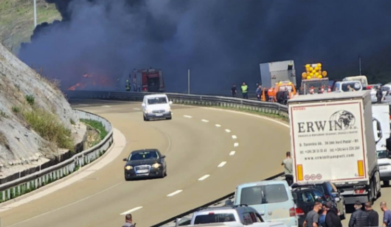 Flakë e tym në autostradën 'Ibrahim Rugova' , kjo është arsyeja