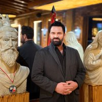 Shkodran Tolaj: Sot nuk numëroj vitet, por rrugën që kam bërë