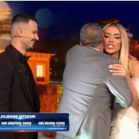 Ja momenti emocionues kur Mateo takoj babain e tij