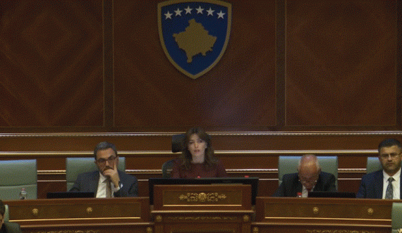 Kuvendi i Kosovës del me njoftim