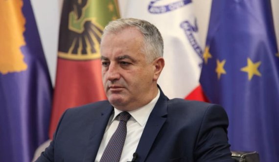 Zeqiraj: Penalizimi i qëllimshëm i Kolonel Rrustem Berishës?!