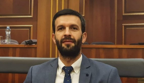 Rrahmani: Kurti dhe LVV synojnë eliminimin politik të presidentes Vjosa Osmani