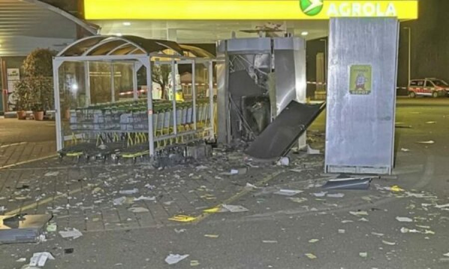 Hidhet në erë bankomati, autorët ikën