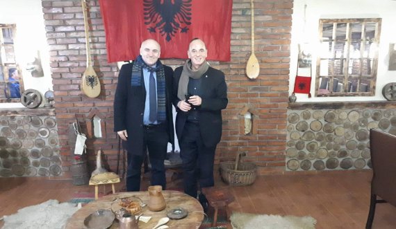 Oroshi Sulmet ndaj dr.don Shan Zefit dhe dr.Nusret Pllanës  janë sulme të orkestruara