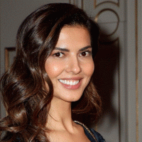 Agnesa Vuthaj ka njoftuar se është shtatzënë