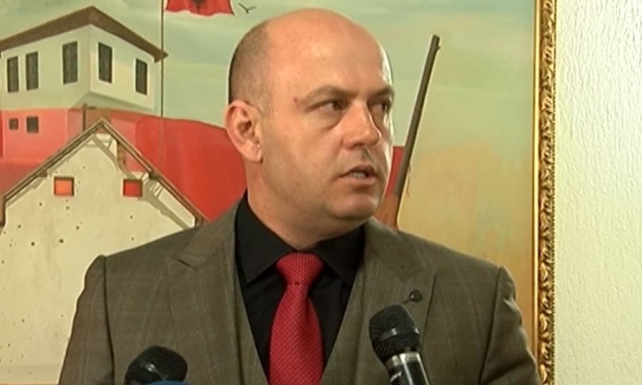 Murati refuzon të bëhet President: Familja Jashari iu takon të gjithë shqiptarëve