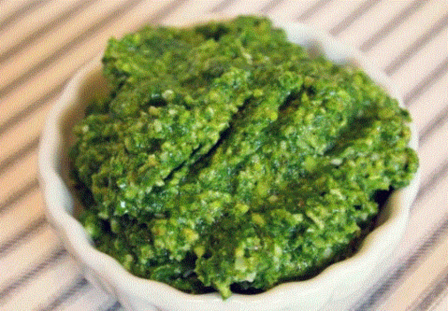 Recetë: Pesto me arrë dhe rukola