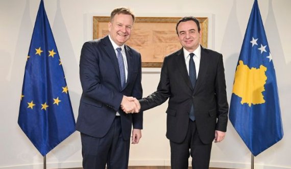 Kurti i kërkon Sorensenit  tërheqjen e letrës së Bërnabiqit e dorëzimin e Radoiçiqit