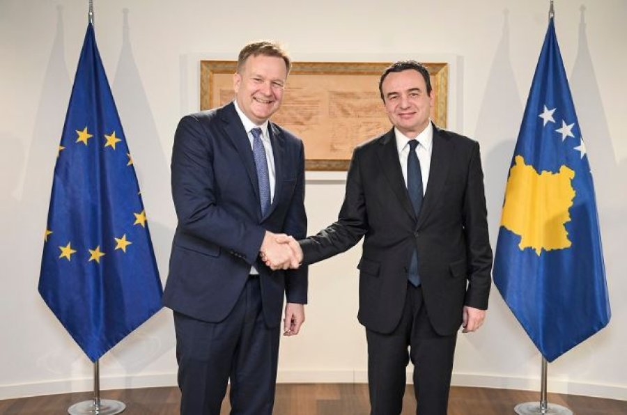 Kurti i kërkon Sorensenit  tërheqjen e letrës së Bërnabiqit e dorëzimin e Radoiçiqit